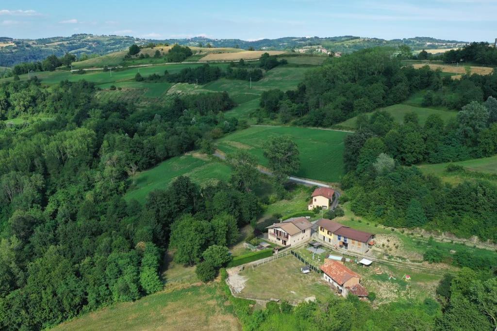 Apartamento Locazione Turistica La Bella Langa Castellino Tanaro Exterior foto